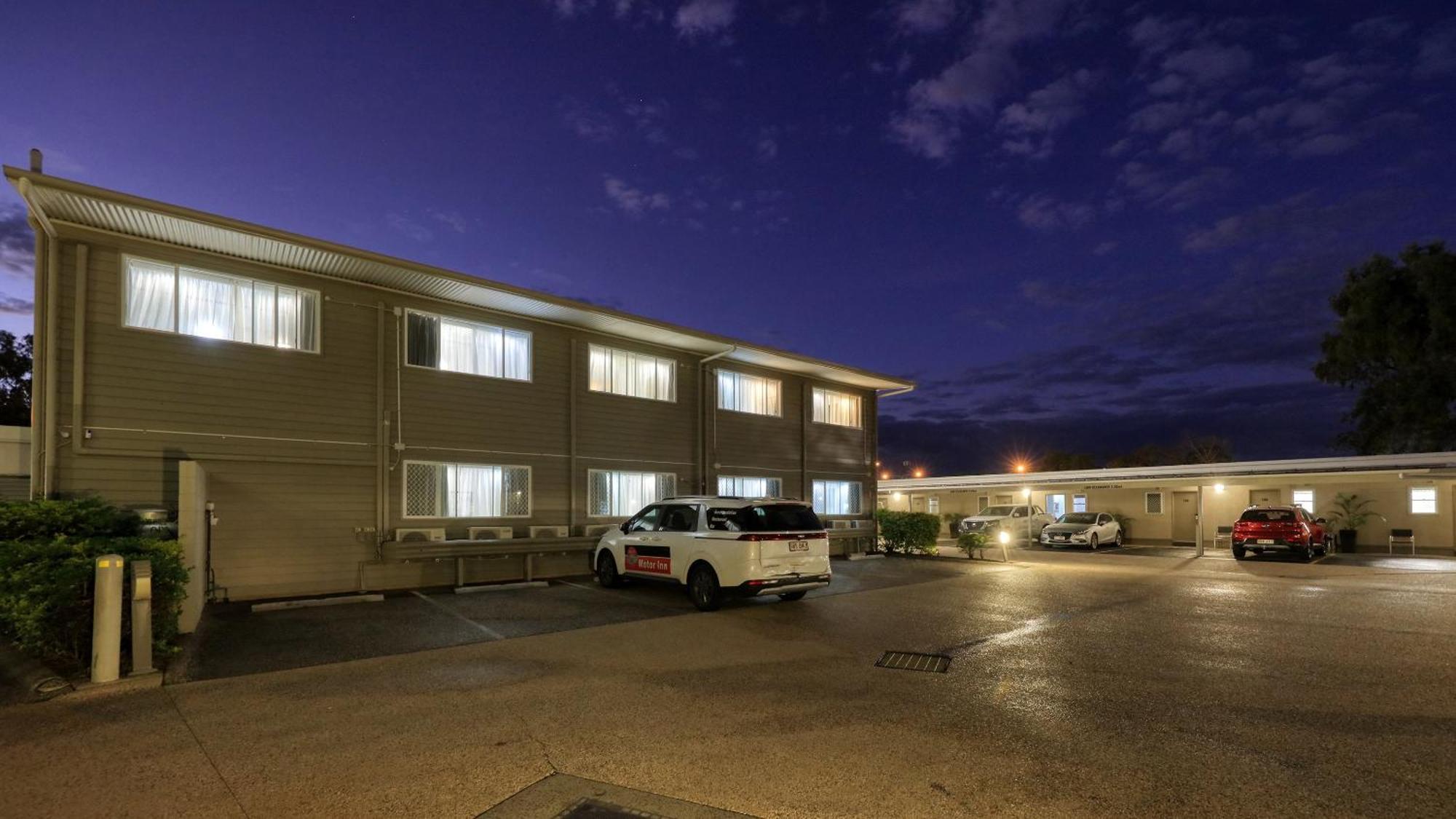Route 66 Motor Inn Emerald Esterno foto